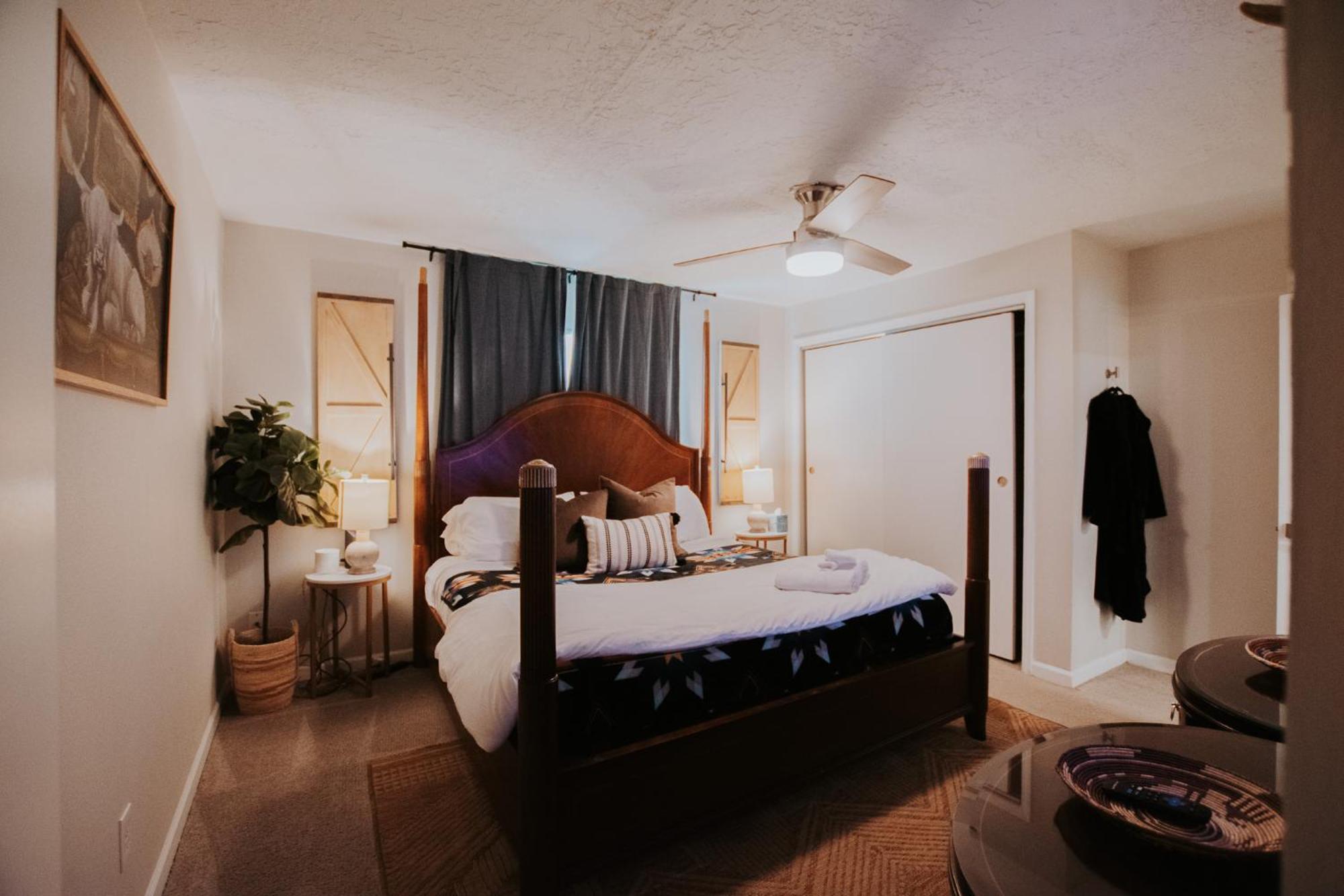 Cowboy Den-Hot Tub-Game Room-Pet Friendly-No Pet Fees! Albuquerque Eksteriør bilde